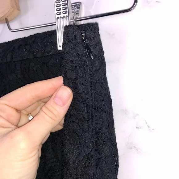 WILFRED Claribel 100% Silk Lace Skirt - Picture 6 of 10